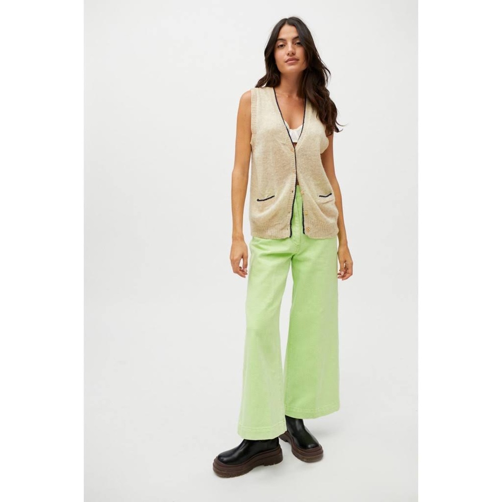 NWT Wide Leg, High Waisted Green Pants Urban Outfitters